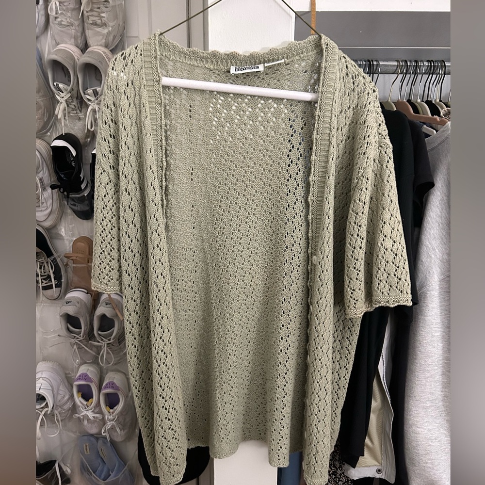 green knit short sleeve cardigan
